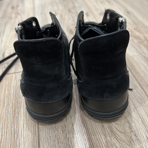 Louis Vuitton high top - Picture 3 of 4